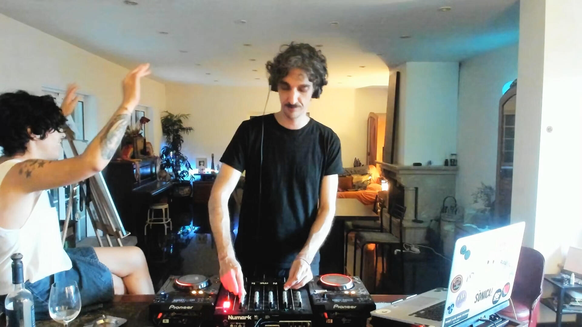 Unscripted session 3 | Progressive House