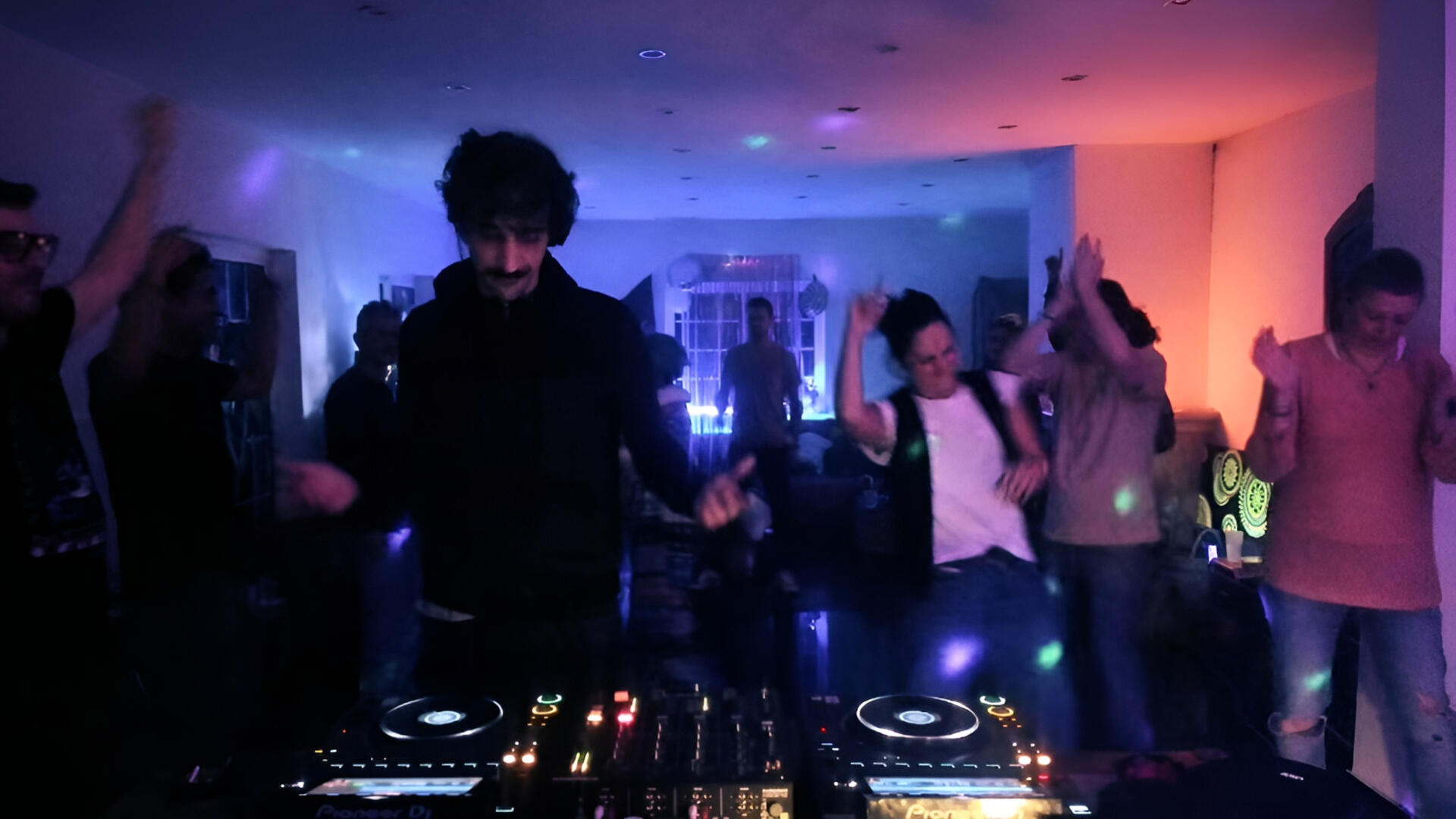 Ruralive | 16th Home edition